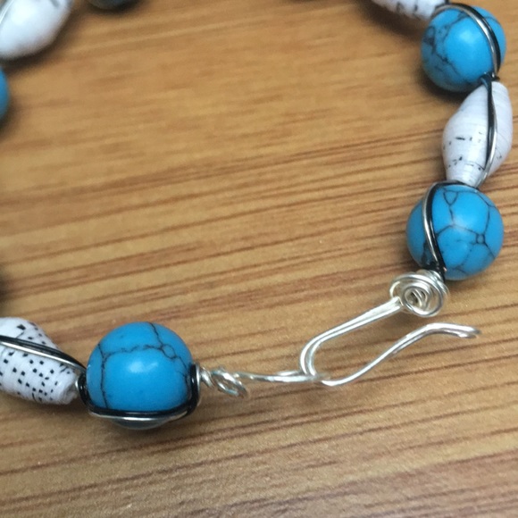 Handcrafted Recycled Paper Wire Wrapped Jewelry - Picture 5 of 6